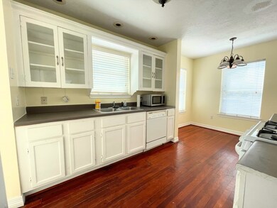 906 Tabor St, Houston, TX 77009 - photo 7