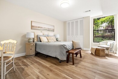 54 Shrewsbury Green Dr unit D, Shrewsbury, MA 01545 - photo 7