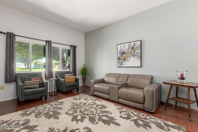 10433 W Pineaire Dr, Sun City, AZ 85351 - photo 2