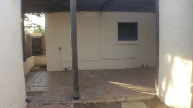 2015 E 1st St unit A, Tucson, AZ 85719 - photo 7