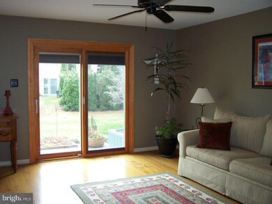 5115 Arbor Hill Ct, Doylestown, PA 18902 - photo 4