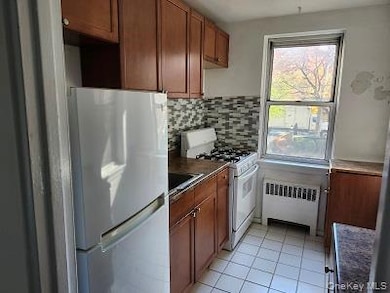485 Bronx River Rd unit B15, Yonkers, NY 10704 - photo 5