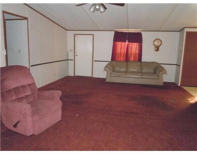 209 W 1st St, Reserve, LA 70084 - photo 3