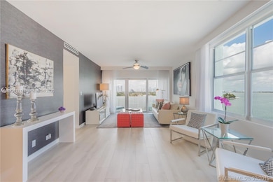 Belle Isle Apartment Corporation unit 9D, Miami Beach, FL 33139 - photo 2