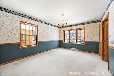 628 S Euclid Ave, Villa Park, IL 60181 - photo 3