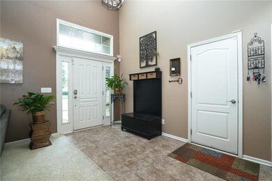 1506 Verona Cir, Raymore, MO 64083 - photo 4