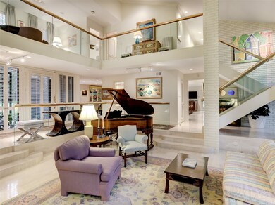 4 Memorial Point Ln, Houston, TX 77024 - photo 4