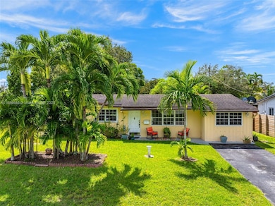 9710 SW 74th St, Miami, FL 33173 - photo 2