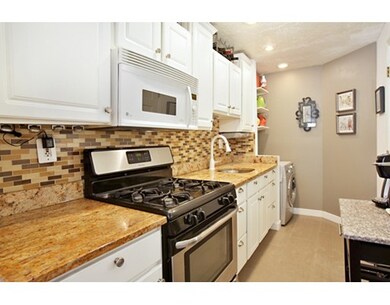 21 Moon St unit 8, Boston, MA 02113 - photo 5
