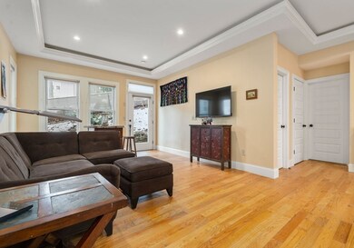 21 Rowe St unit 21, Roslindale, MA 02131 - photo 3
