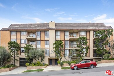 2nd floor front of building