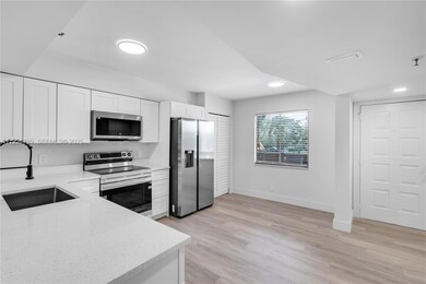 14475 Strathmore Ln unit 305, Delray Beach, FL 33446 - photo 2