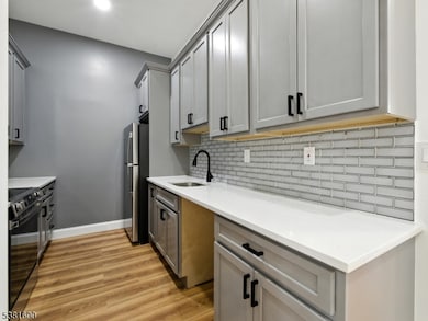 111 Mulberry St unit 1O, Newark, NJ 07102 - photo 4