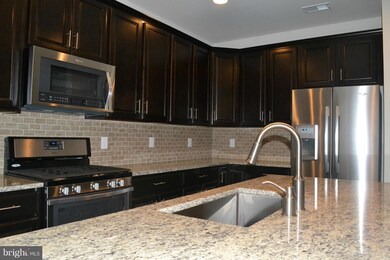 42733 Eildon Terrace, Ashburn, VA 20147 - photo 6