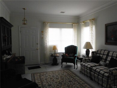 4692 Blue Grass Ln unit 22, Macungie, PA 18062 - photo 4