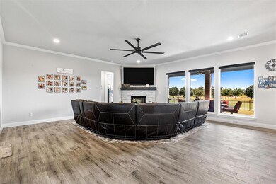 1337 Crown Valley Dr, Weatherford, TX 76087 - photo 6