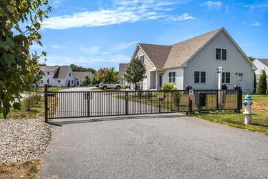 637 Gifford St unit 16AU, Falmouth, MA 02540 - photo 2