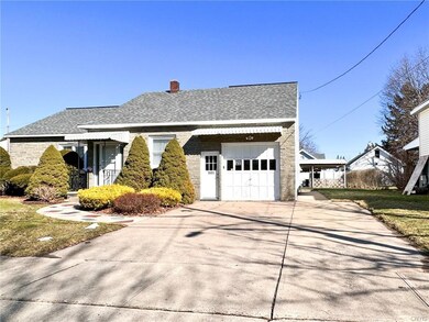 1603 Copperfield St, Utica, NY 13501 - photo 2