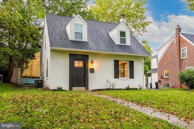 703 Braxton Rd, Ridley Park, PA 19078 - photo 3