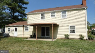 1104 Parkington Ln, Bowie, MD 20716 - photo 5