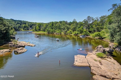 10 Raccoon Cir, Lake Ariel, PA 18436 - photo 4