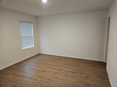 18930 Sorento Bay Ln, Hockley, TX 77447 - photo 2