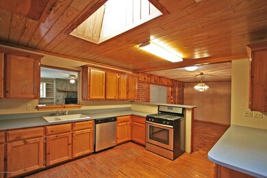 5422 Tara Woods Dr S, Jacksonville, FL 32210 - photo 6