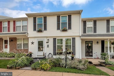 835 Oak Leaf Ct, Warrenton, VA 20186 - photo 4