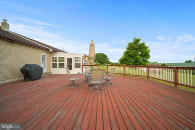 3928 Warm Spring Rd, Chambersburg, PA 17202 - photo 6