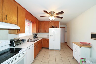 101 Jay Dr - Kitchen 2