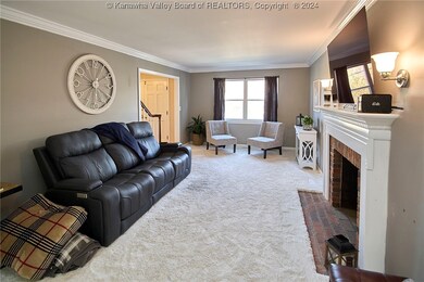 Living room fireplace can be either wood burning o