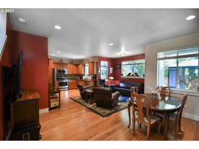 1924 Debra Sue Ct, Eugene, OR 97404 - photo 2