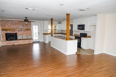 1936 Yucca Trail, Hurst, TX 76054 - photo 5