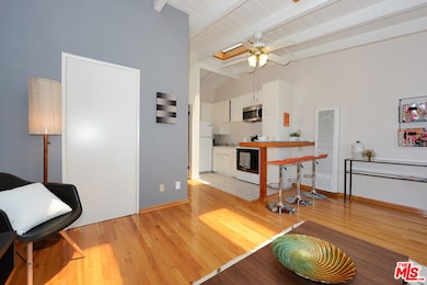 313 Mildred Ave unit 15, Los Angeles, CA 90291 - photo 4