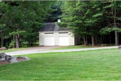 324 Audubon Rd, Leeds, MA 01053 - photo 4