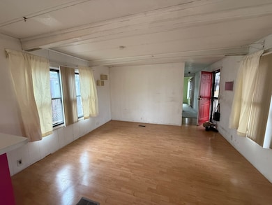 3910 Ingleside Ave, Park City, IL 60085 - photo 5