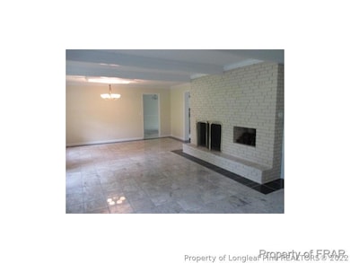 1105 Longleaf Dr, Fayetteville, NC 28305 - photo 5