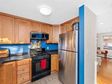 84 10th St unit 5, Lowell, MA 01850 - photo 5