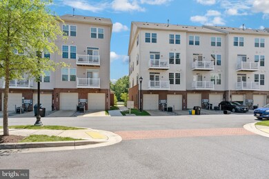 904 Hall Station Dr unit 100, Bowie, MD 20721 - photo 6