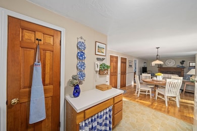 208 Parting Ways Rd, Kingston, MA 02364 - photo 5