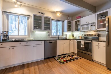 12 Stratton Rd W unit 12, Winhall, VT 05340 - photo 6