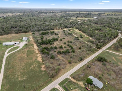 264 Mesquite Dr unit A, Cedar Creek, TX 78612 - photo 2