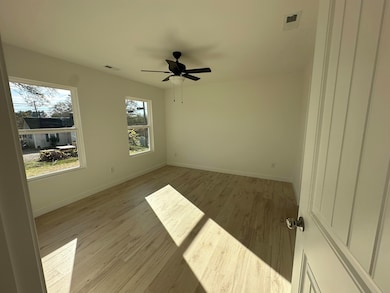 8110 5th St, Boiling Springs, SC 29316 - photo 6