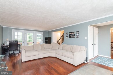 9127 Satyr Hill Rd, Parkville, MD 21234 - photo 5