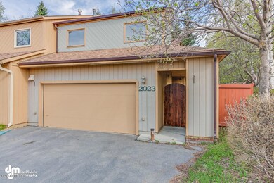 Exterior - Front 20170513-DW-0363-SMALL