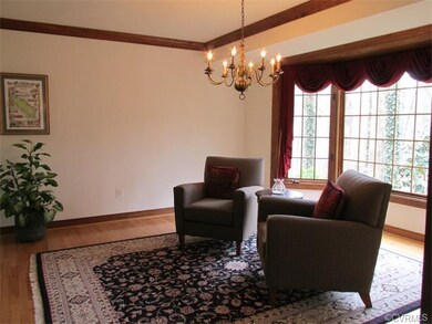 Dining Area - Open to Living Room