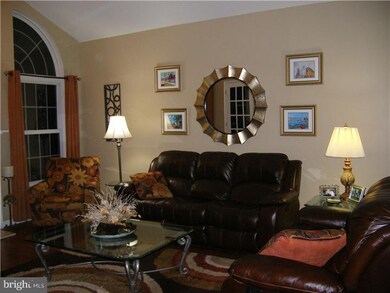 713 Daylily Dr unit V56, Langhorne, PA 19047 - photo 5