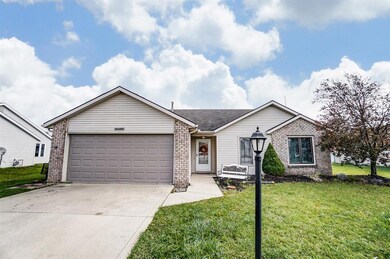 12824 Country Shoal Ln, Grabill, IN 46741 - photo 2