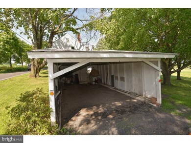 104 Smith Rd, Pottstown, PA 19464 - photo 5