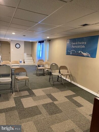 5800 Crestwood Place, Riverdale, MD 20737 - photo 3